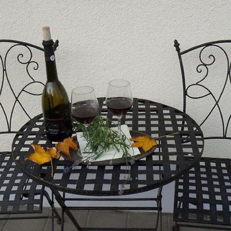 Holiday Flat With Swimming Pool In Prackenbach ヴィヒタッハ エクステリア 写真